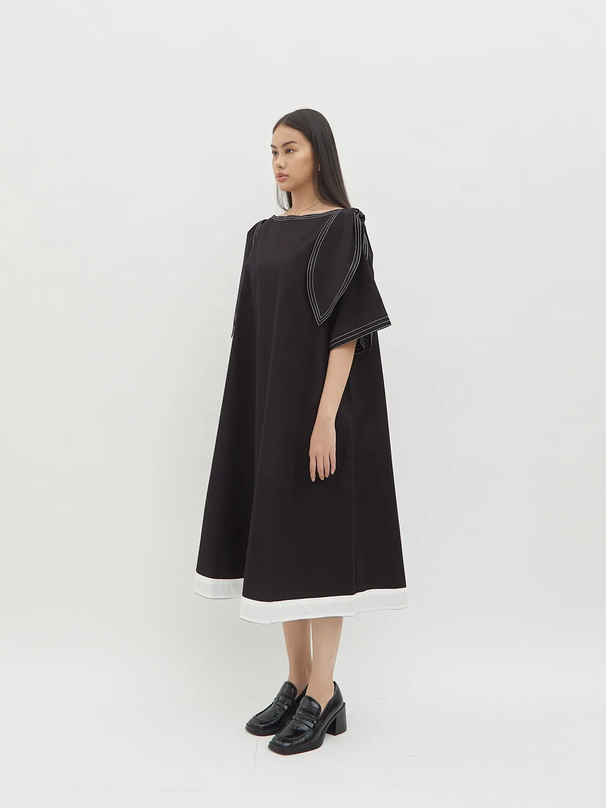Aurora Knot Shoulder Dress
