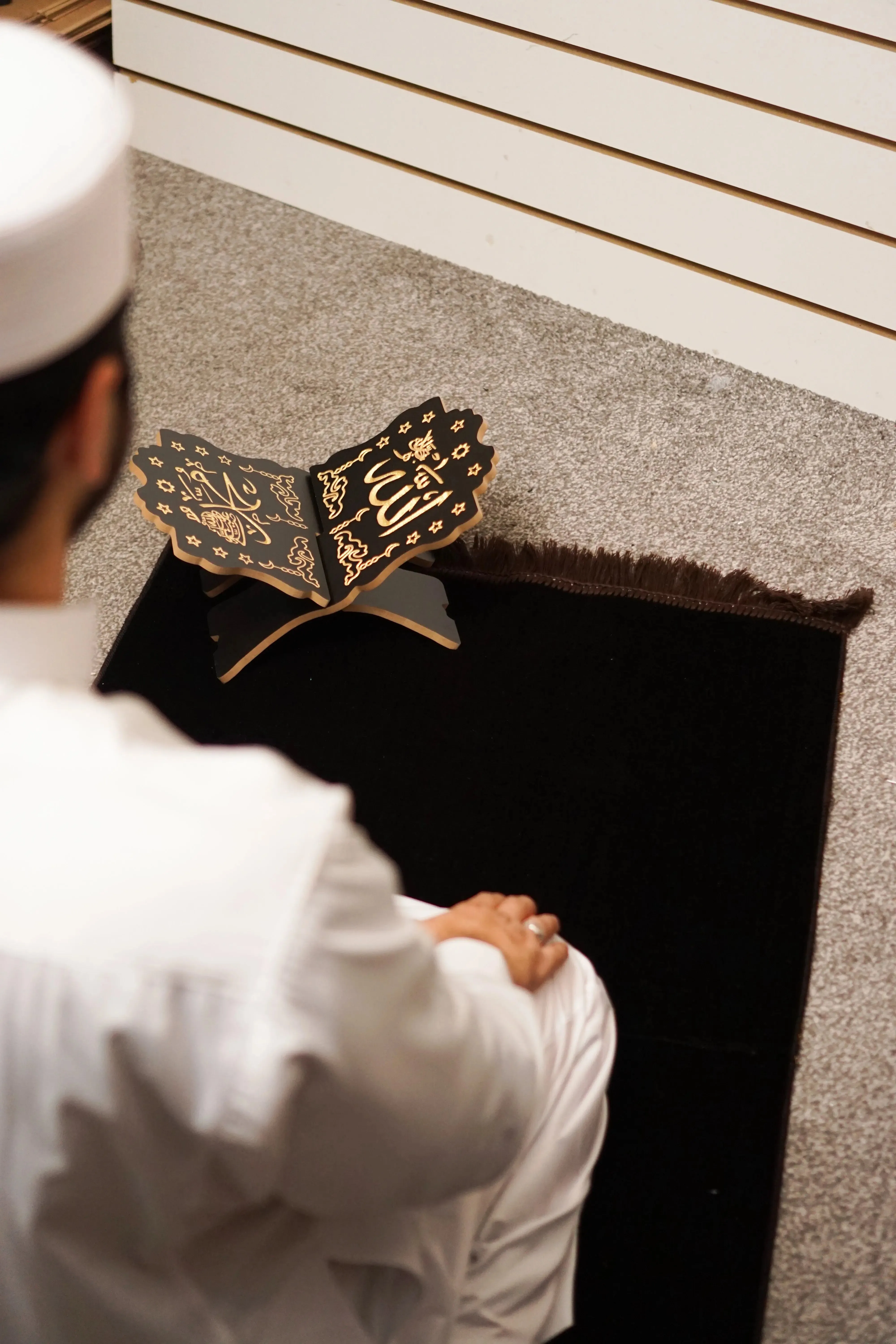 Dark Brown Velvet Prayer Mat with Tassel Fringe