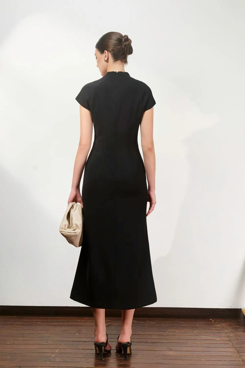 Orla Trumpet Cap Sleeved Twill Midi Dress